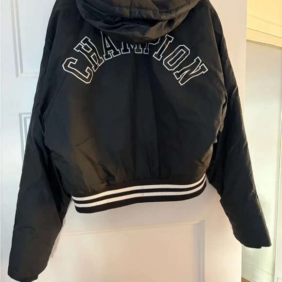Champion Black Puffer Jacket - Picture 2 of 3